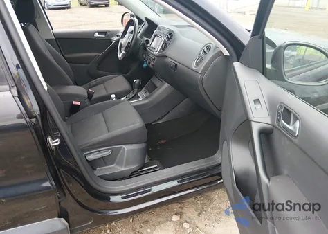 2015 Volkswagen Tiguan S z USA, uszkodzony, nr VIN WVGAV7AX8FW593022
